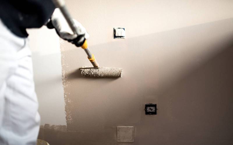 Comment économiser de la peinture : Arc en Ciel Peintures du Luberon dans le Vaucluse proche de l'Isle sur Sorgue vous répond dans cet article